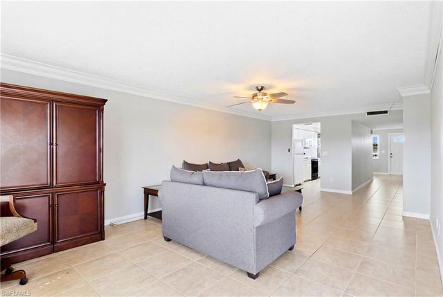 4711 SE 5th AVE 7, Cape Coral, FL 33904