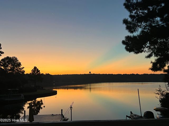 127 Shaw Drive, West End, NC 27376