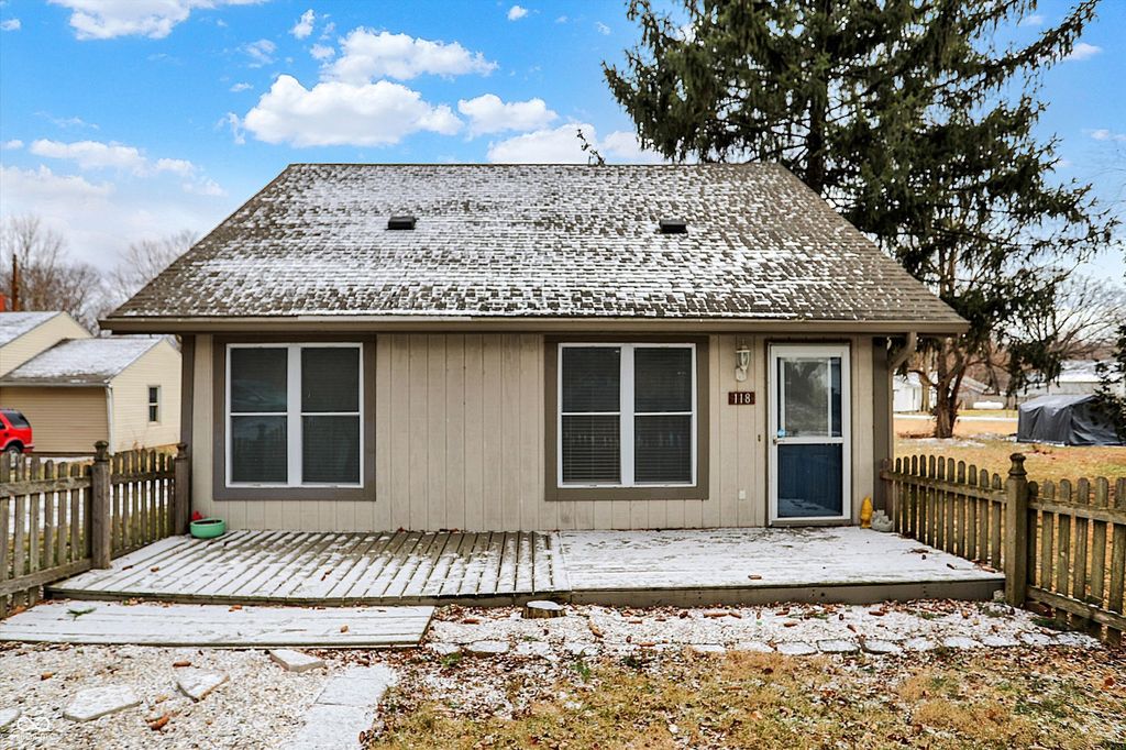 118 Nakomis Street, Noblesville, IN 46062