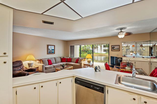 1605 S Us Highway 1 B104, Jupiter, FL 33477