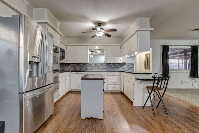 2814 67th Street, Lubbock, TX 79413