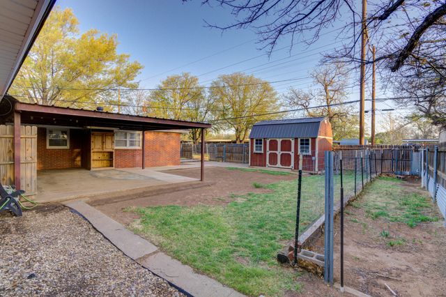 2814 67th Street, Lubbock, TX 79413