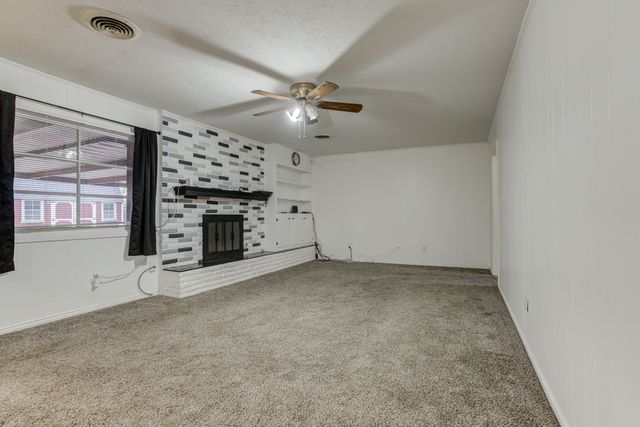 2814 67th Street, Lubbock, TX 79413