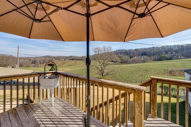 9516 Pearson Road, Harrison, TN 37341