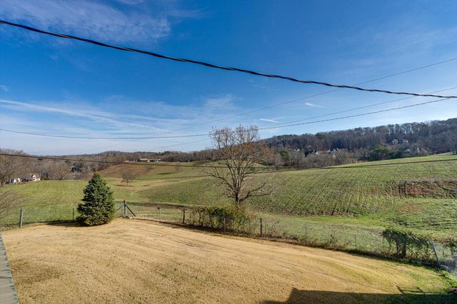 9516 Pearson Road, Harrison, TN 37341