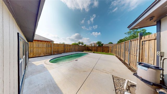 4917 Meadow Vista Place, Garland, TX 75043