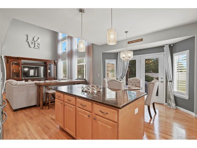 8739 Triple Crown Dr, Longmont, CO 80504