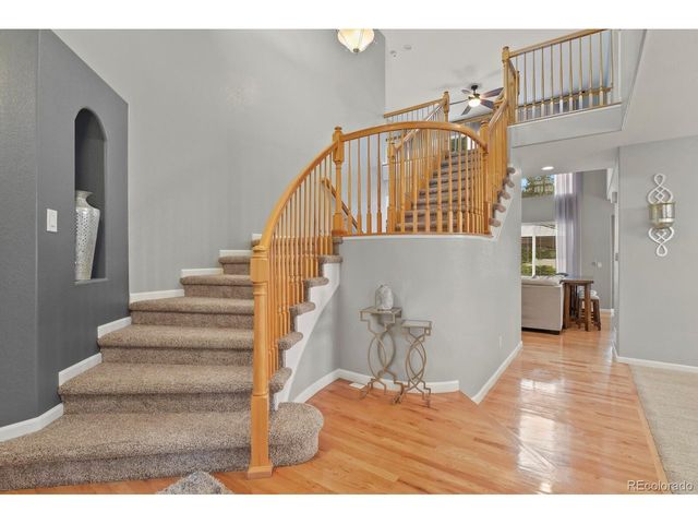 8739 Triple Crown Dr, Longmont, CO 80504