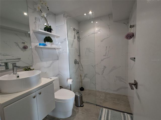 305 VILLAMIL 2001, Santurce, PR 00907