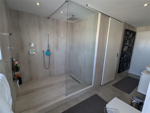 305 VILLAMIL 2001, Santurce, PR 00907