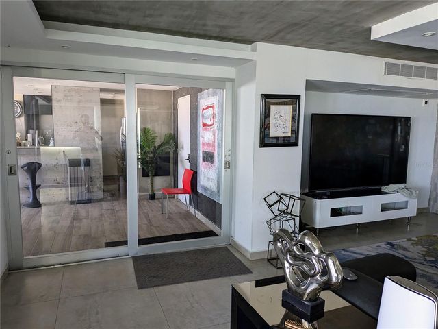 305 VILLAMIL 2001, Santurce, PR 00907