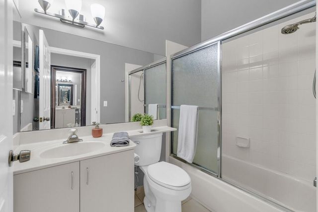 215 Citrus Trail, Boynton Beach, FL 33436