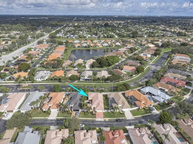 215 Citrus Trail, Boynton Beach, FL 33436