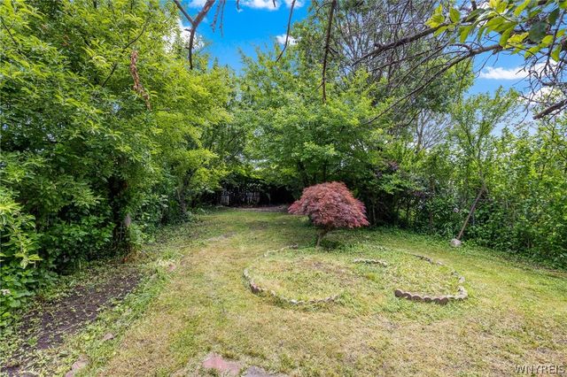 35 Reo Avenue, Cheektowaga, NY 14211