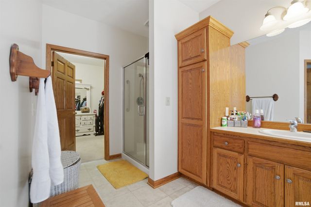 1714 OAK Ridge, Washington, IL 61571