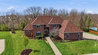 1714 OAK Ridge, Washington, IL 61571