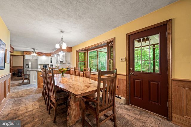 1450 CORNERSTONE DR, Pottstown, PA 19465