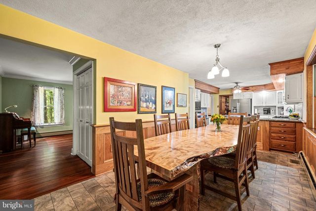 1450 CORNERSTONE DR, Pottstown, PA 19465
