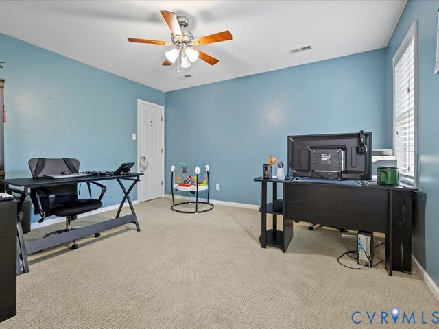 14201 Lyndhurst Dr, Chester, VA 23831