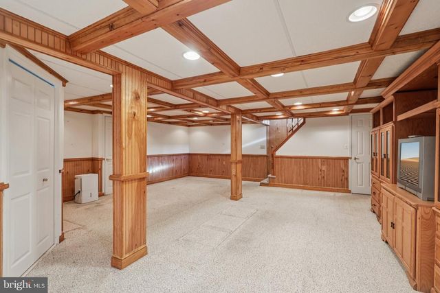 833 VALLEY RD, Warminster, PA 18974