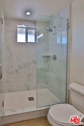 1237 W 25th Street, Los Angeles, CA 90007
