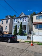 85 Tulip St 2, Passaic City, NJ 07055