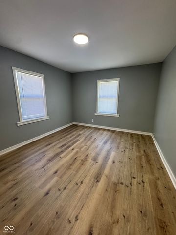 955 N Bosart Avenue, Indianapolis, IN 46201