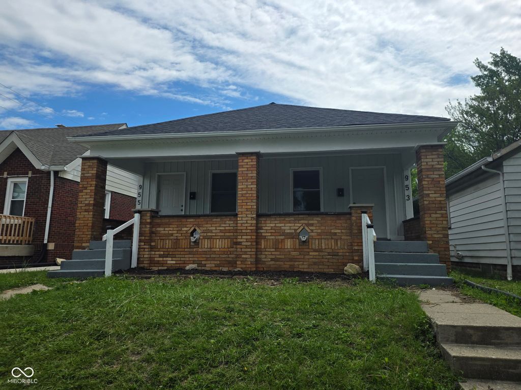 955 N Bosart Avenue, Indianapolis, IN 46201