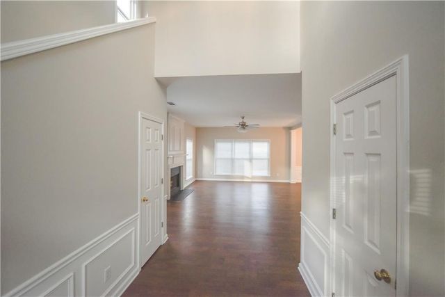 4113 Glenaire Way NW, Acworth, GA 30101