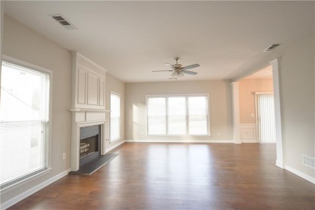 4113 Glenaire Way NW, Acworth, GA 30101