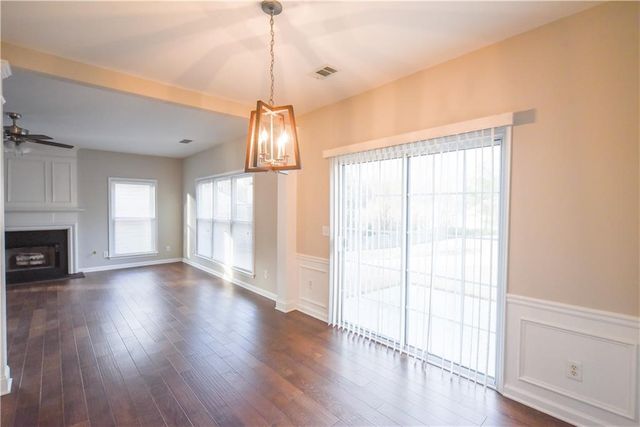 4113 Glenaire Way NW, Acworth, GA 30101