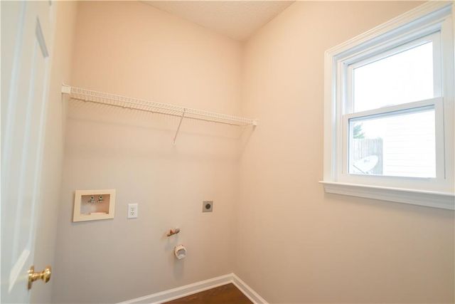 4113 Glenaire Way NW, Acworth, GA 30101