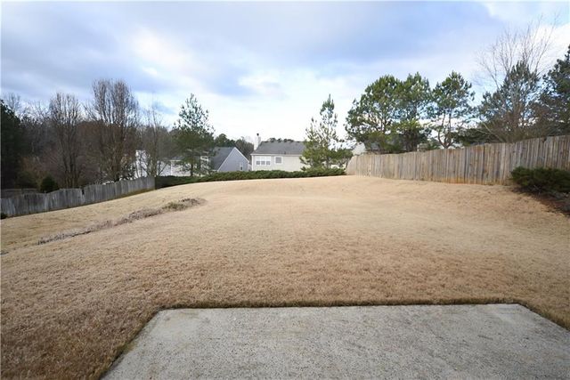 4113 Glenaire Way NW, Acworth, GA 30101