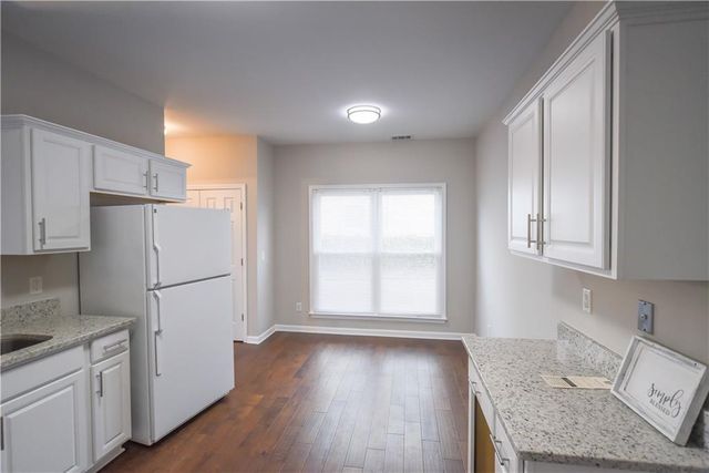 4113 Glenaire Way NW, Acworth, GA 30101