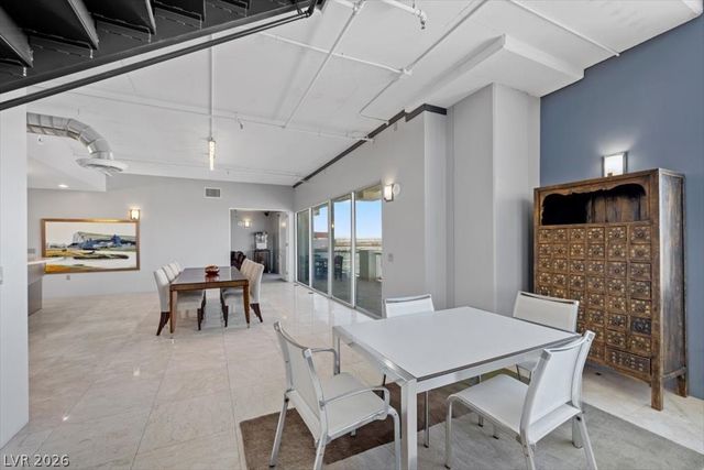 900 Las Vegas Boulevard 1507 & 1508, Las Vegas, NV 89101