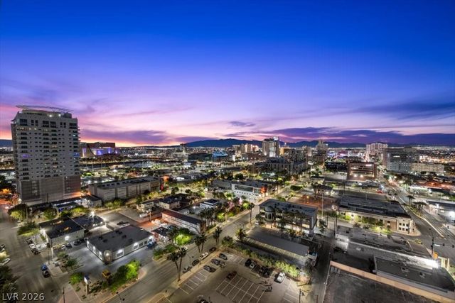 900 Las Vegas Boulevard 1507 & 1508, Las Vegas, NV 89101