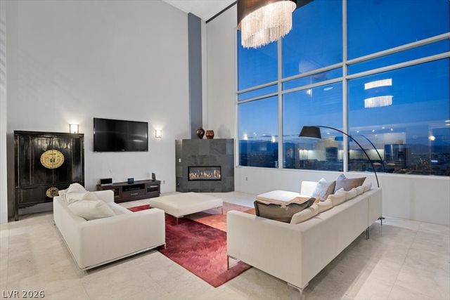 900 Las Vegas Boulevard 1507 & 1508, Las Vegas, NV 89101