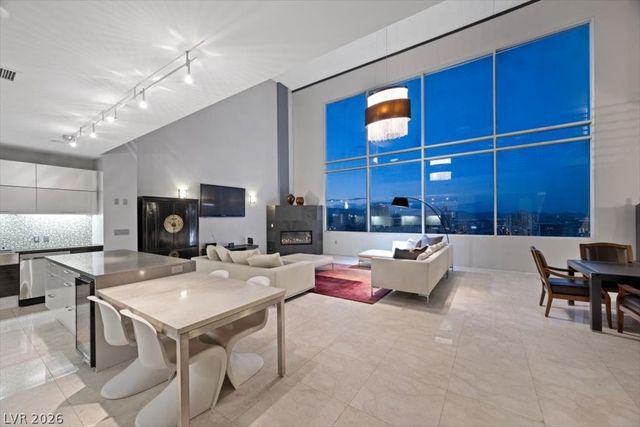 900 Las Vegas Boulevard 1507 & 1508, Las Vegas, NV 89101