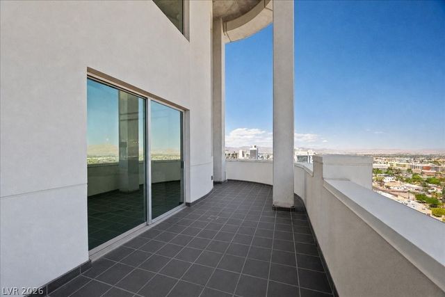 900 Las Vegas Boulevard 1507 & 1508, Las Vegas, NV 89101