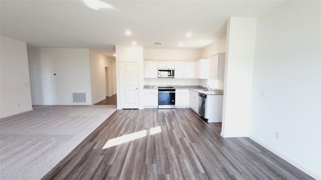 6335 Highland Trail Drive, Richmond, TX 77469