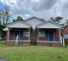 586 Robert Henry Street, Macon, GA 31206