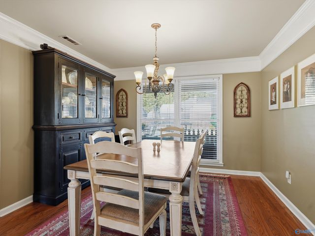 2301 Warwick Avenue SW, Decatur, AL 35603