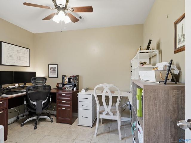 2301 Warwick Avenue SW, Decatur, AL 35603