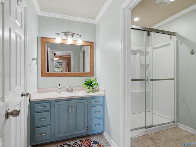 2301 Warwick Avenue SW, Decatur, AL 35603