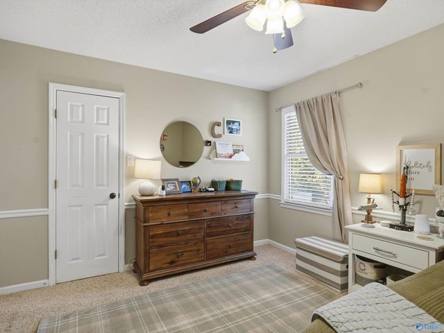 2301 Warwick Avenue SW, Decatur, AL 35603