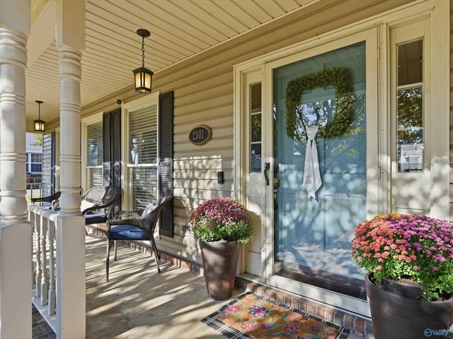 2301 Warwick Avenue SW, Decatur, AL 35603
