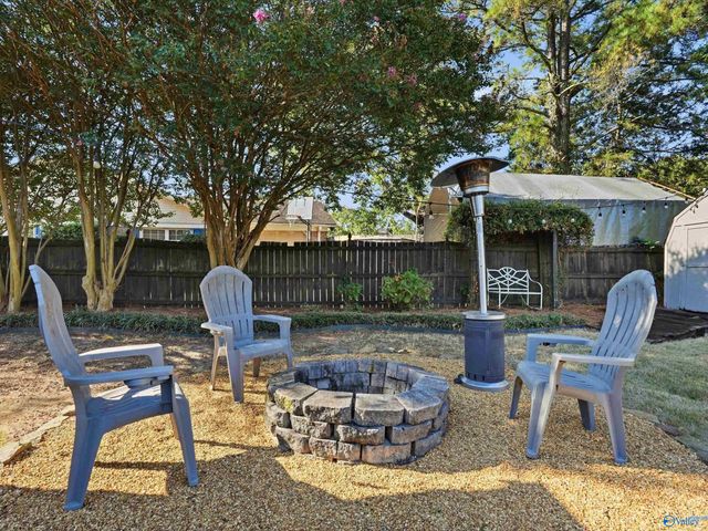 2301 Warwick Avenue SW, Decatur, AL 35603