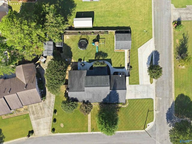 2301 Warwick Avenue SW, Decatur, AL 35603