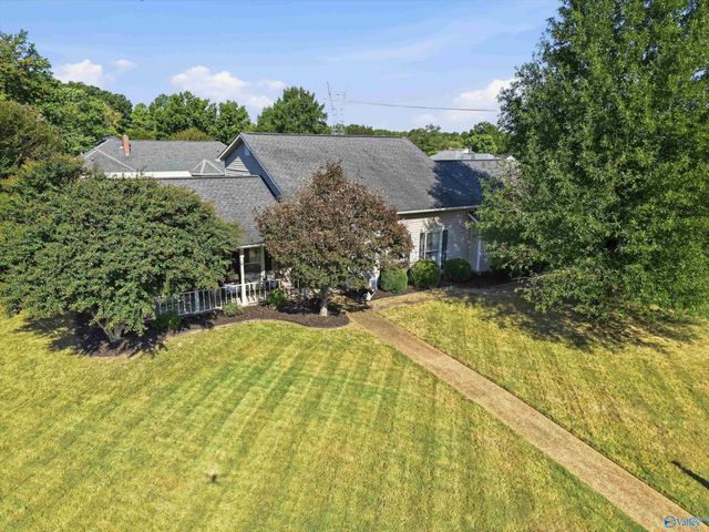 2301 Warwick Avenue SW, Decatur, AL 35603