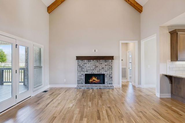 4155 Ironwood Dr, Greenbrier, TN 37073